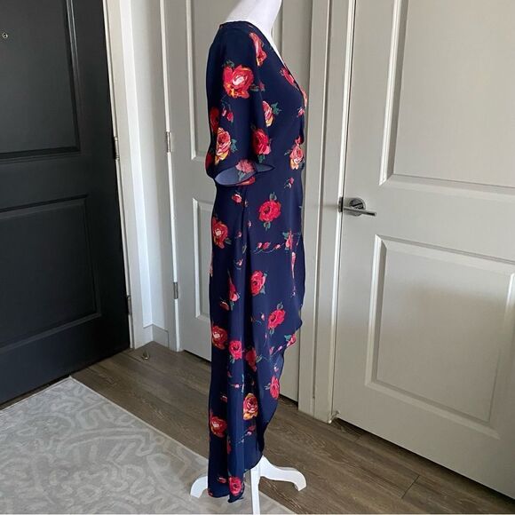 Aritzia Brand Babaton Navy Floral Wrap Flutter Sleeve High-Low Dress Size 4 - Picture 4 of 13